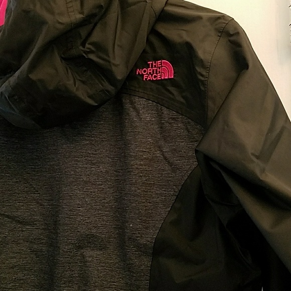 The north face youth L jacket - Picture 8 of 8